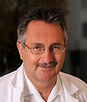 Portrait - OA Dr. Josef Obrist (interimistischer Ärztlicher Leiter)